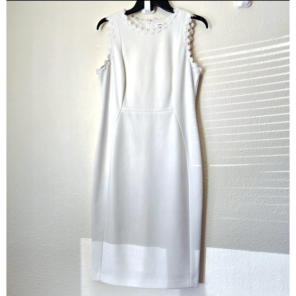 Calvin‎ Klein White Dress Women Sz 8 Sleeveless Floral Trim Zip Feminine Wedding - Picture 3 of 9